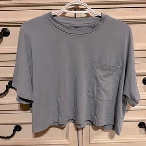 Oversized lululemon crop tee